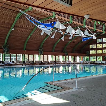 Spa Residence Carbona Apartment 105 Hévíz Екстериор снимка