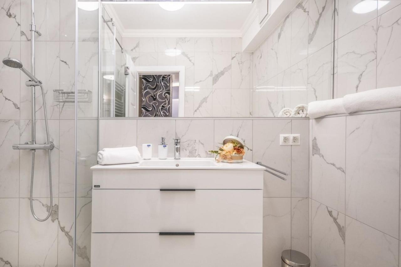 Spa Residence Carbona Apartment 105 Hévíz Екстериор снимка