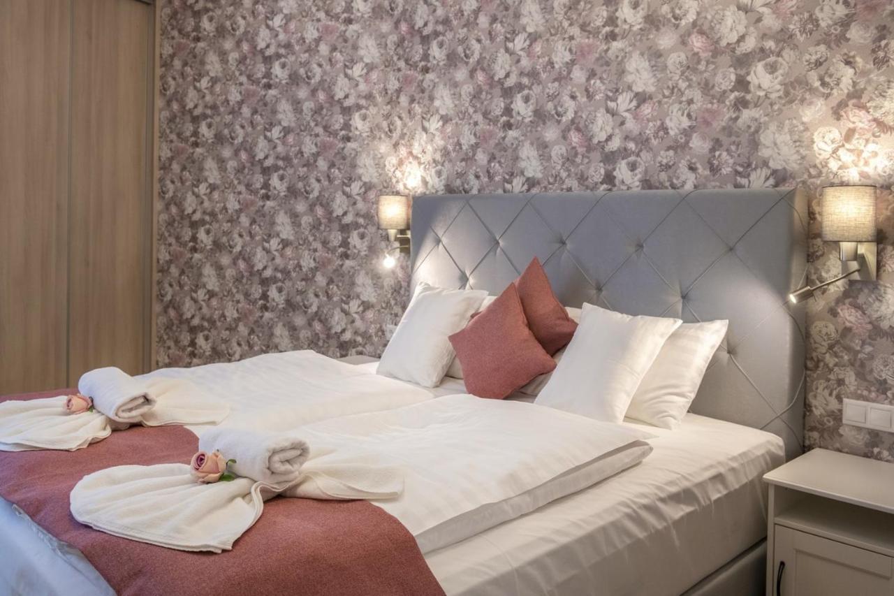 Spa Residence Carbona Apartment 105 Hévíz Екстериор снимка