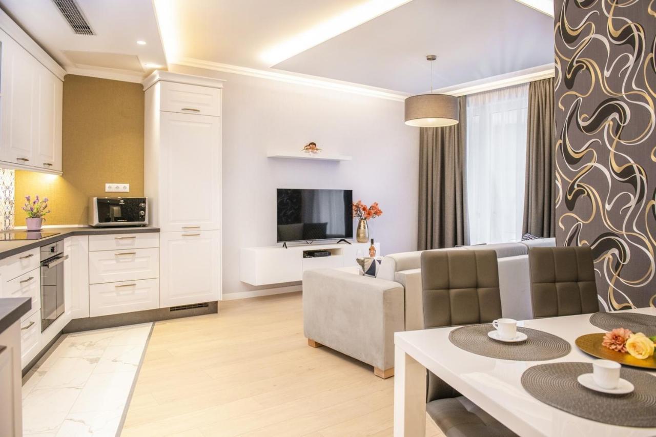 Spa Residence Carbona Apartment 105 Hévíz Екстериор снимка