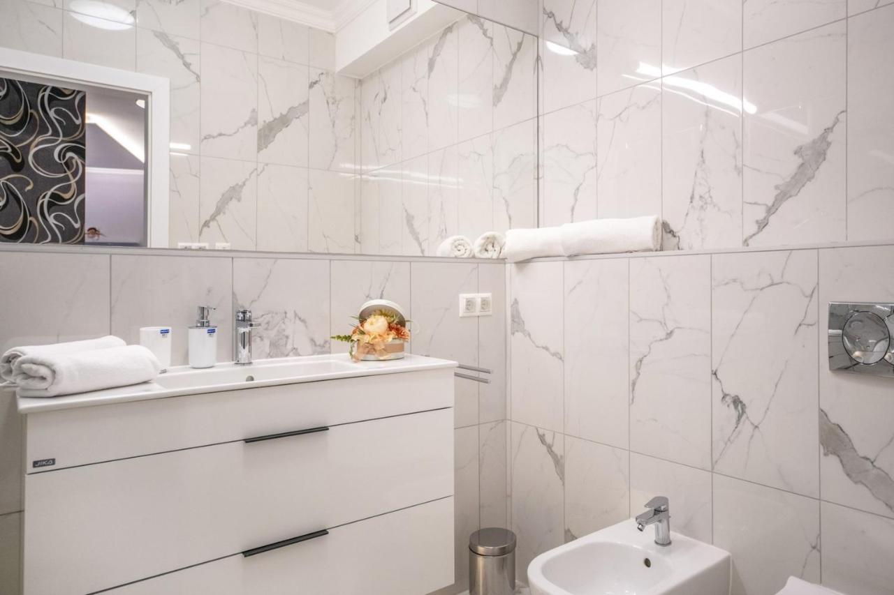 Spa Residence Carbona Apartment 105 Hévíz Екстериор снимка