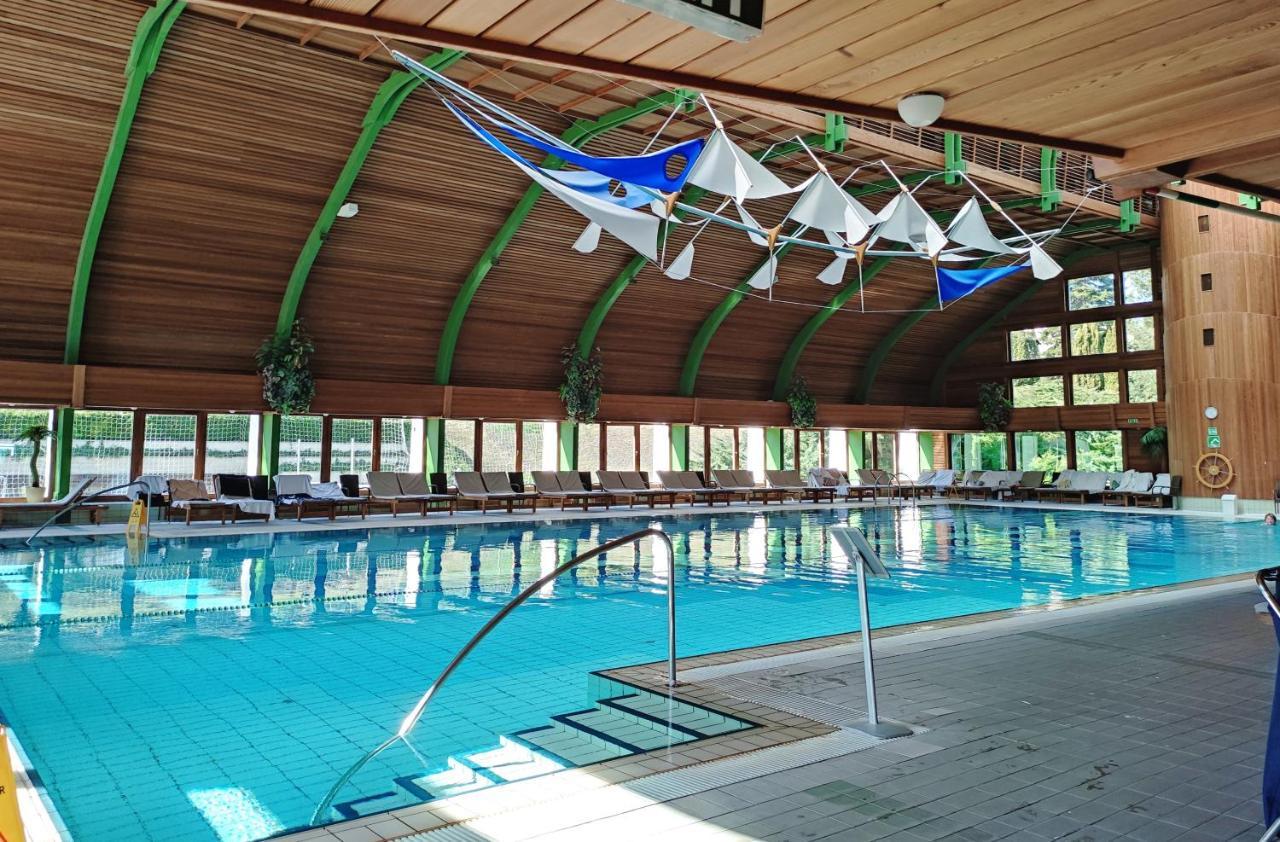 Spa Residence Carbona Apartment 105 Hévíz Екстериор снимка