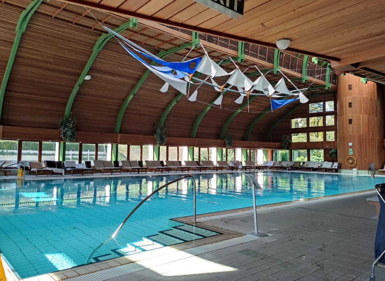 Spa Residence Carbona Apartment 105 Hévíz Екстериор снимка